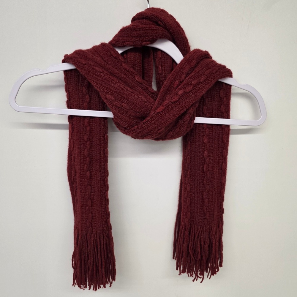 Dark Academia Cable Knit Fringe Scarf New York & Company Preppy Women Burgundy